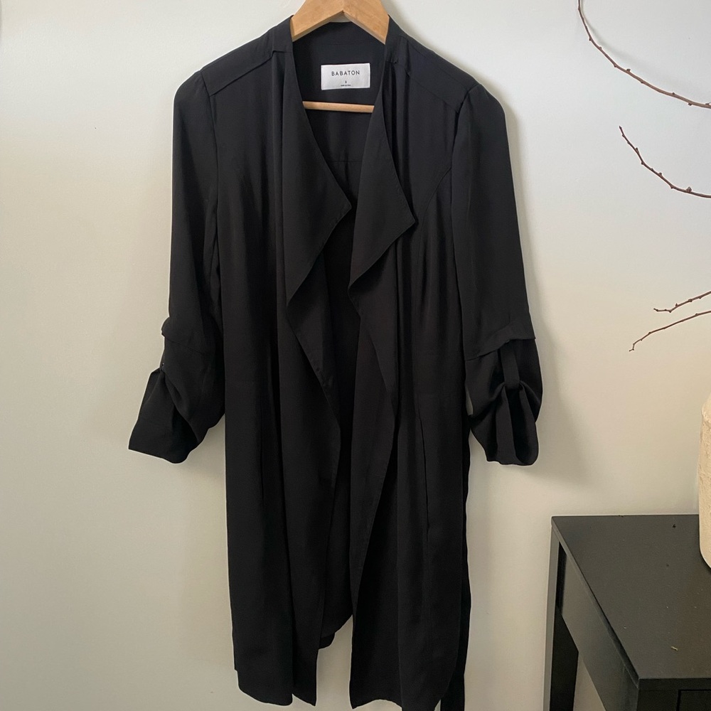 Aritzia Babaton Flowy Trench Coat Black S